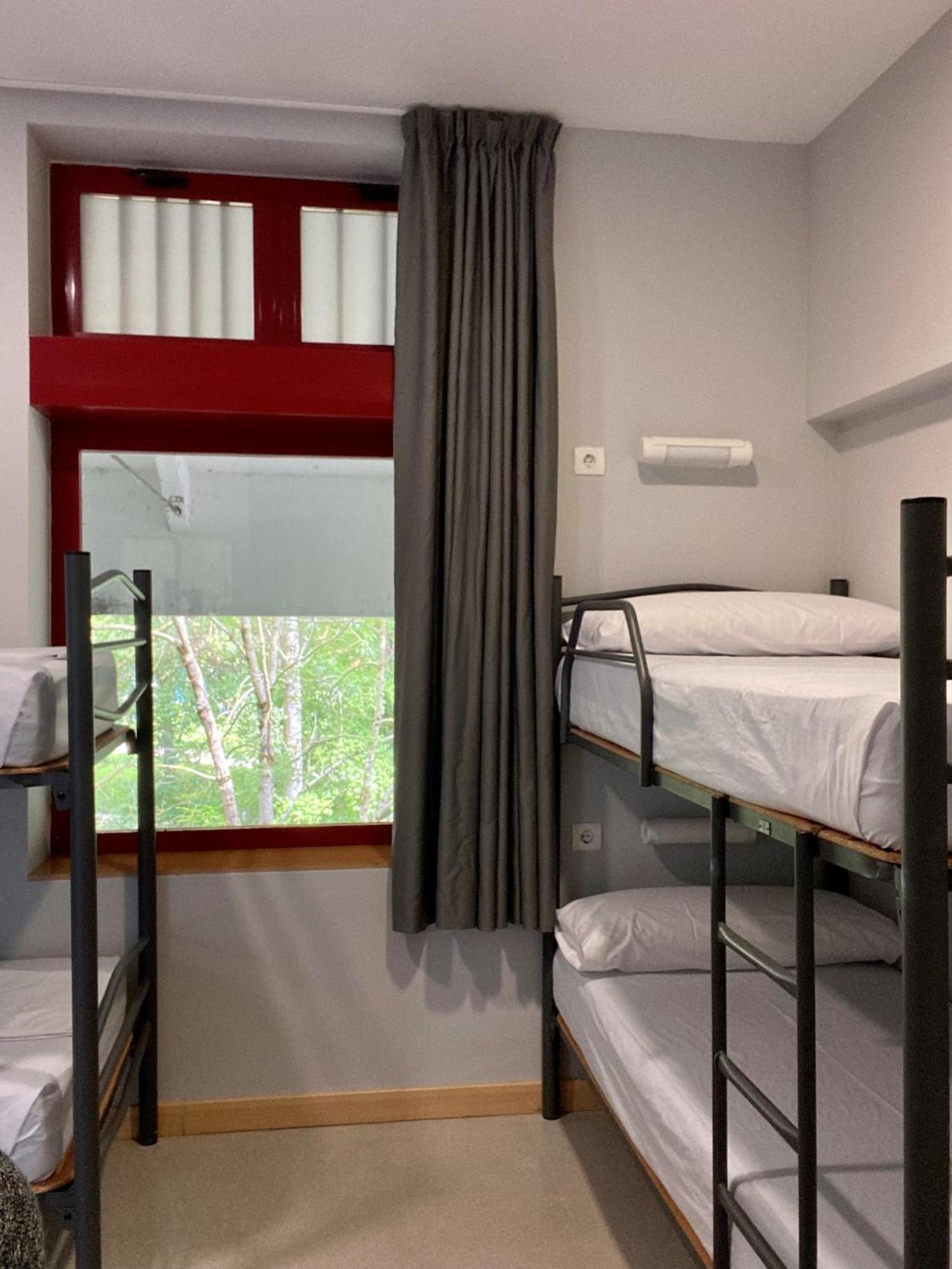 Albergue De Villava Buitenkant foto